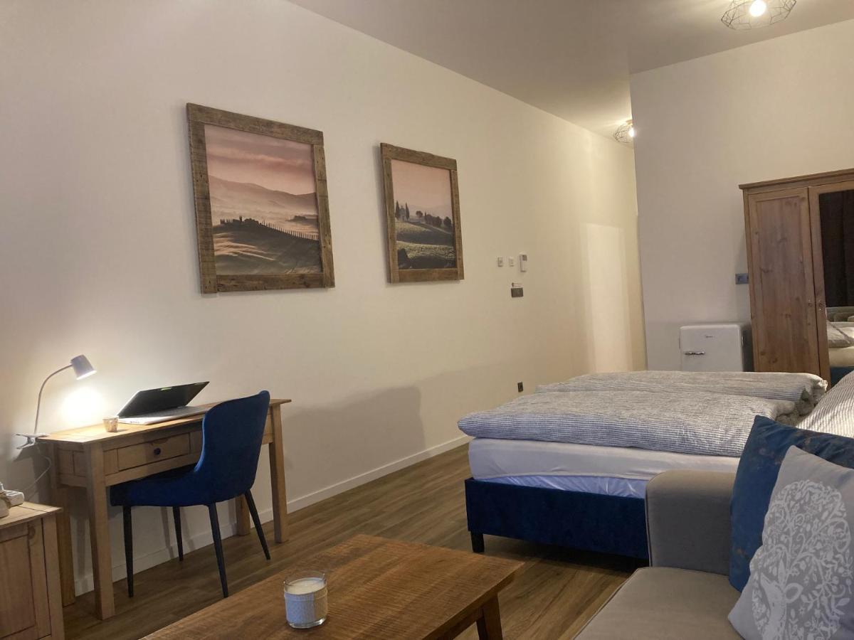 Komfortny Apartman A407 V Centre Nr, Bez Kuchyne, Parkovisko Zdarma Нітра Екстер'єр фото